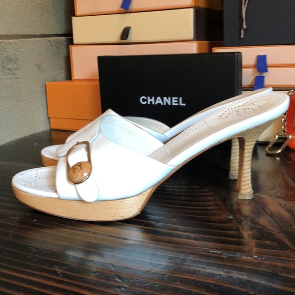 Chanel Leather sandals - Picture 11 of 17